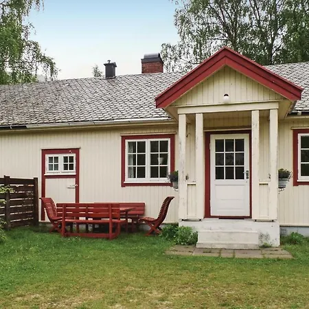 Semesterbostad Amazing In *